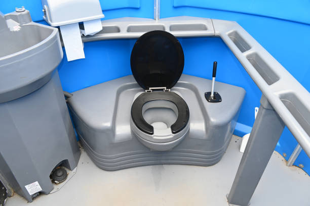 Best Portable Restroom Servicing (Cleaning and Restocking)  in Santa Fe, TX